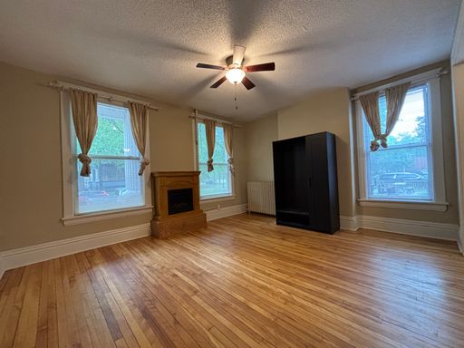 Perfect Size Studio with Alcove in a Great location on Cathedral Hill! Owner pays Water/Sewer, Heat, Lawn and Snow Care! – photo 1