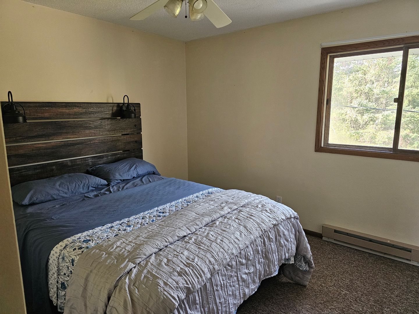 1215 NE 11th Ave Unit 1, Grand Rapids, MN 55744