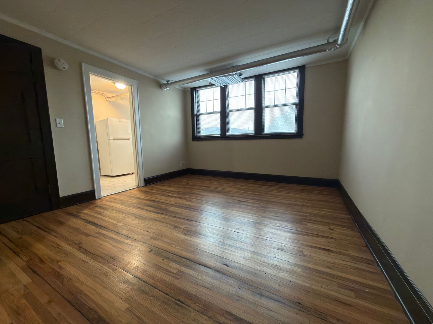 Saint Paul Apartment: 451 Fairview Ave N