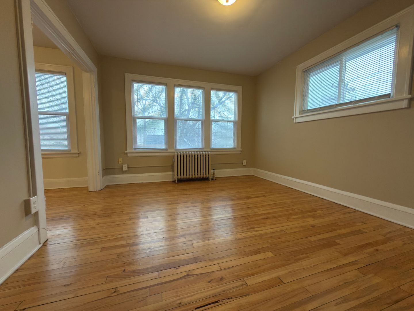 Saint Paul Apartment: 1756 Grand Ave