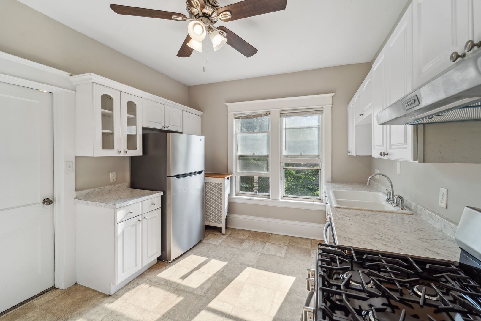 Saint Paul Apartment: 1223 Dayton Ave