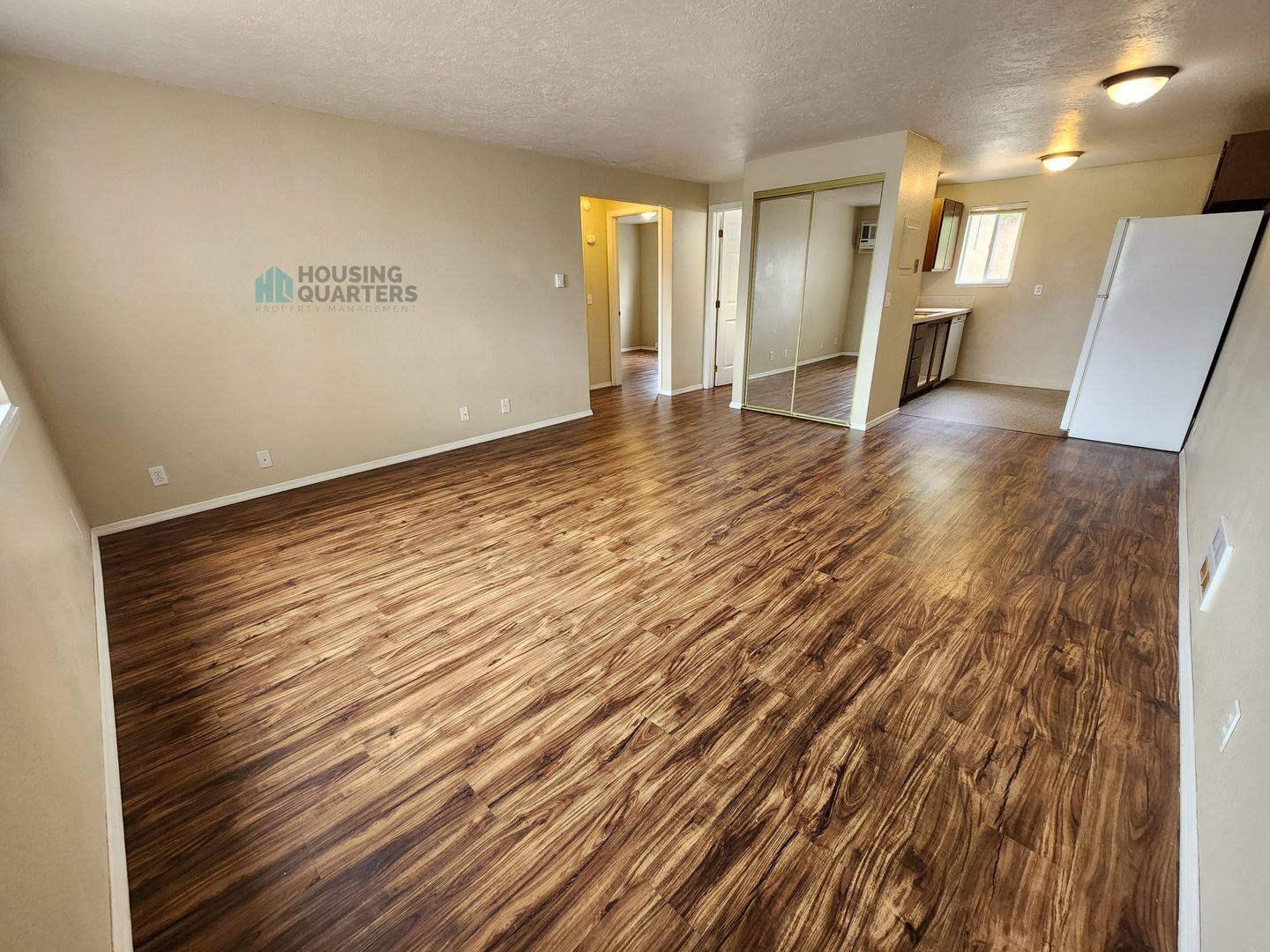 Spokane Apartment: 2915 N Mayfair St