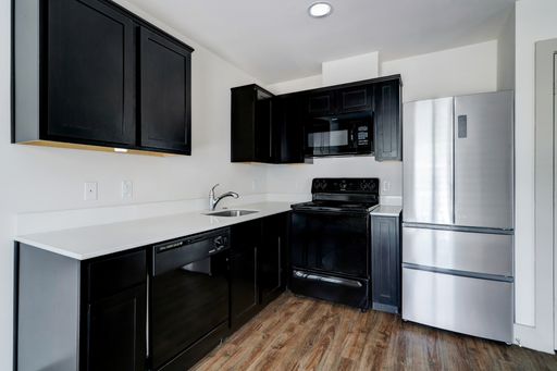 2 Bedroom Rental – 4300 Rosslyn - 18, Houston, TX 77018