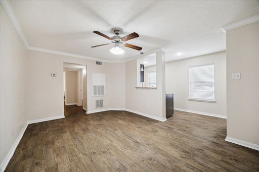 1 Bedroom Rental – 1222 Heights - 03, Houston, TX 77008