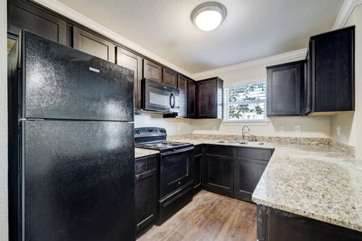 1 Bedroom Rental – 1600 West T.C. Jester Blvd - 52, Houston, TX 77008