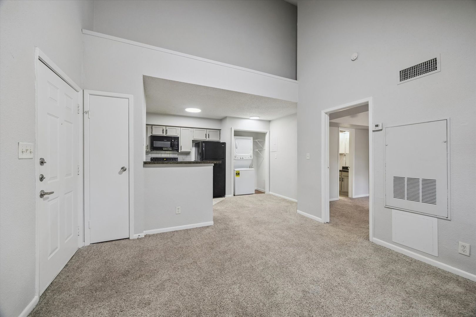 Houston Apartment: 1710 W. TC Jester Blvd