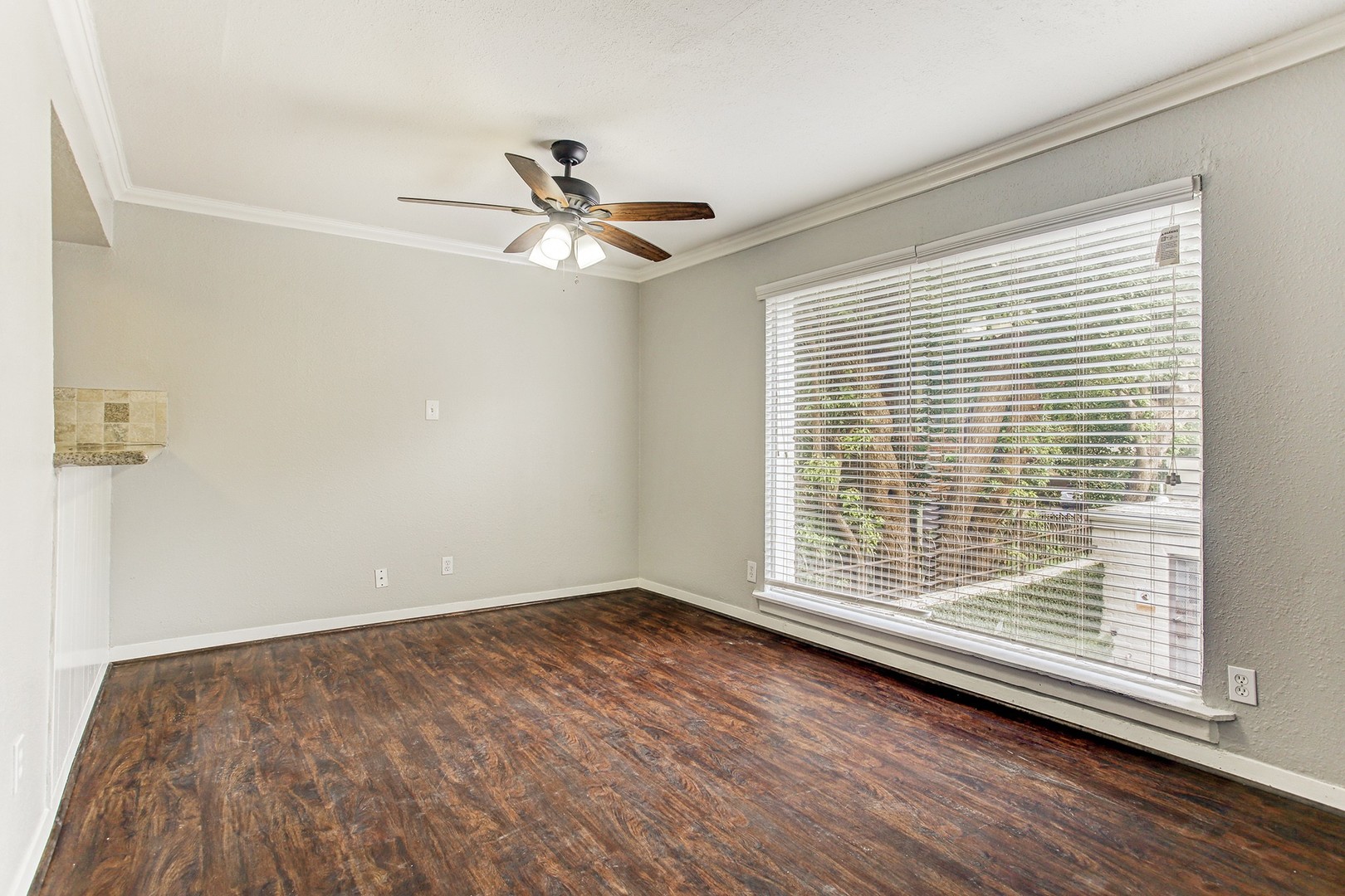 Houston Apartment: 3414 Garrott