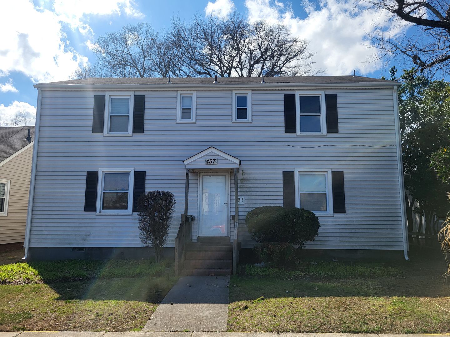 Virginia Beach Apartment: 457 Lakewood Circle