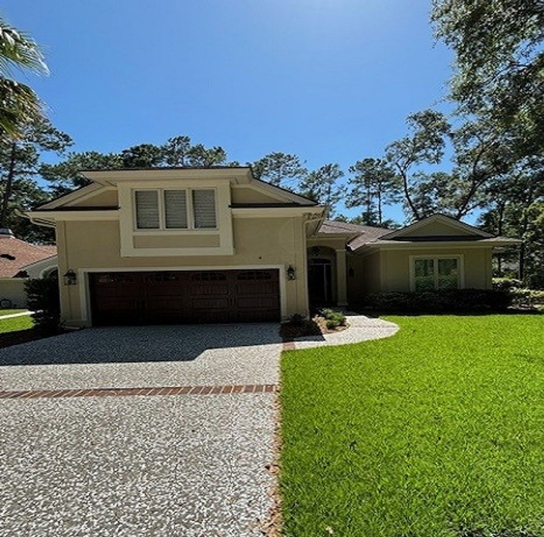 Hilton Head House: 25 Richfield Way