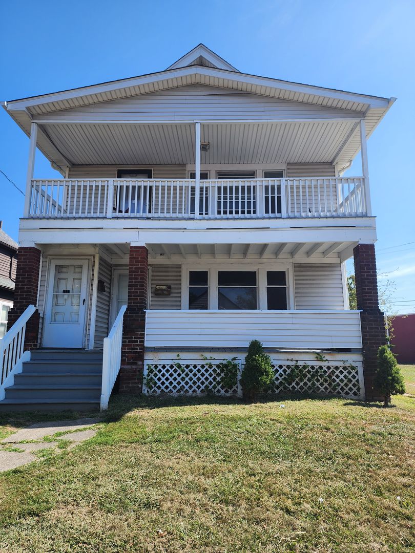 Cleveland Multiplex: 1271 E. 169th Street - Downstairs