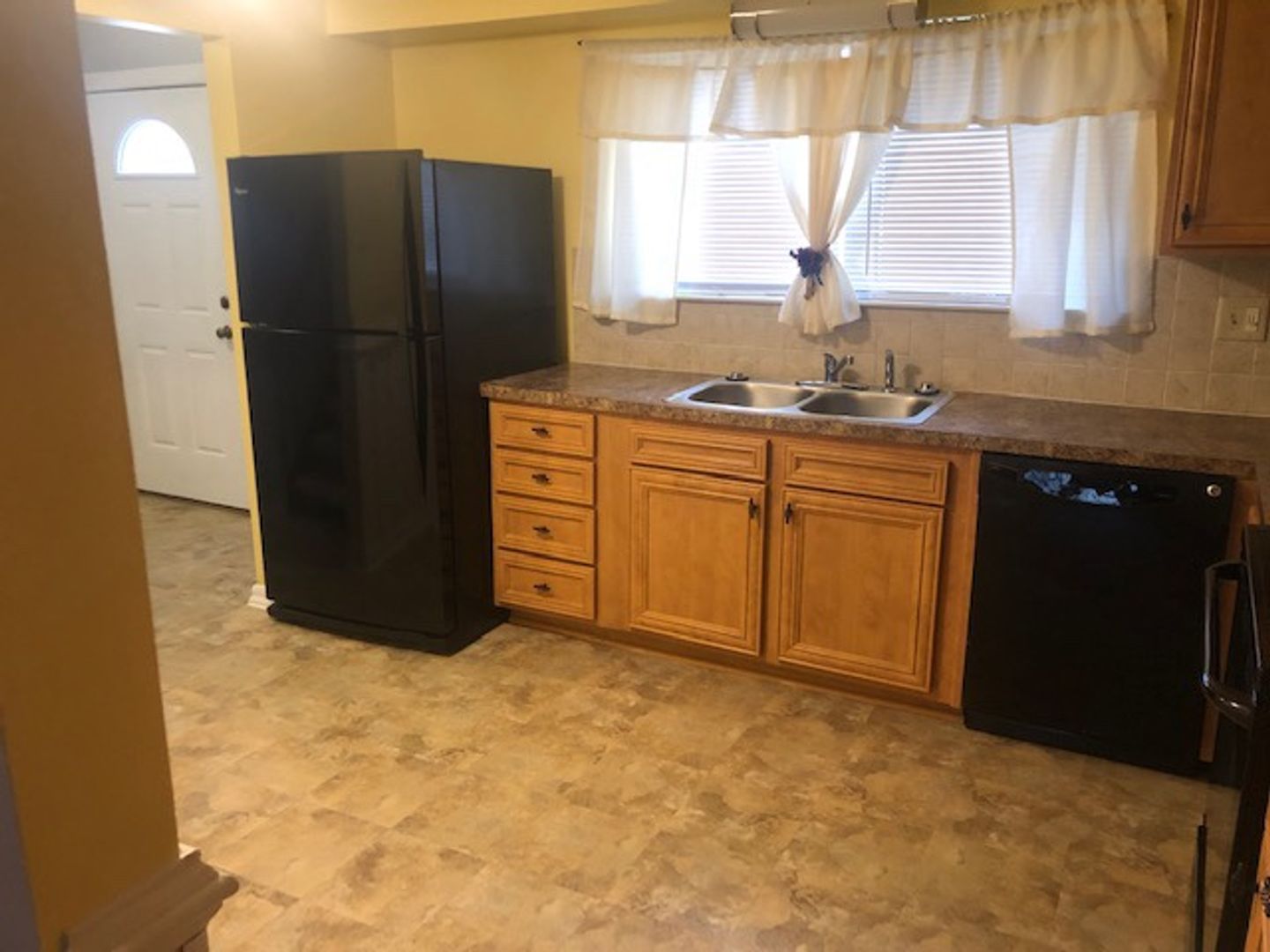 Virginia Beach House: 4119 Birch Court