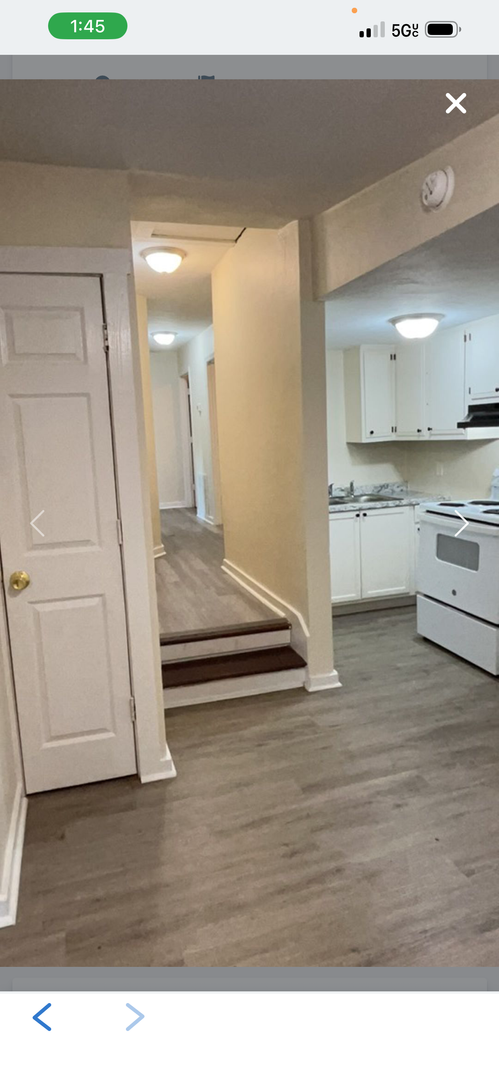 Roanoke Apartment: 611 Stewart Avenue SE