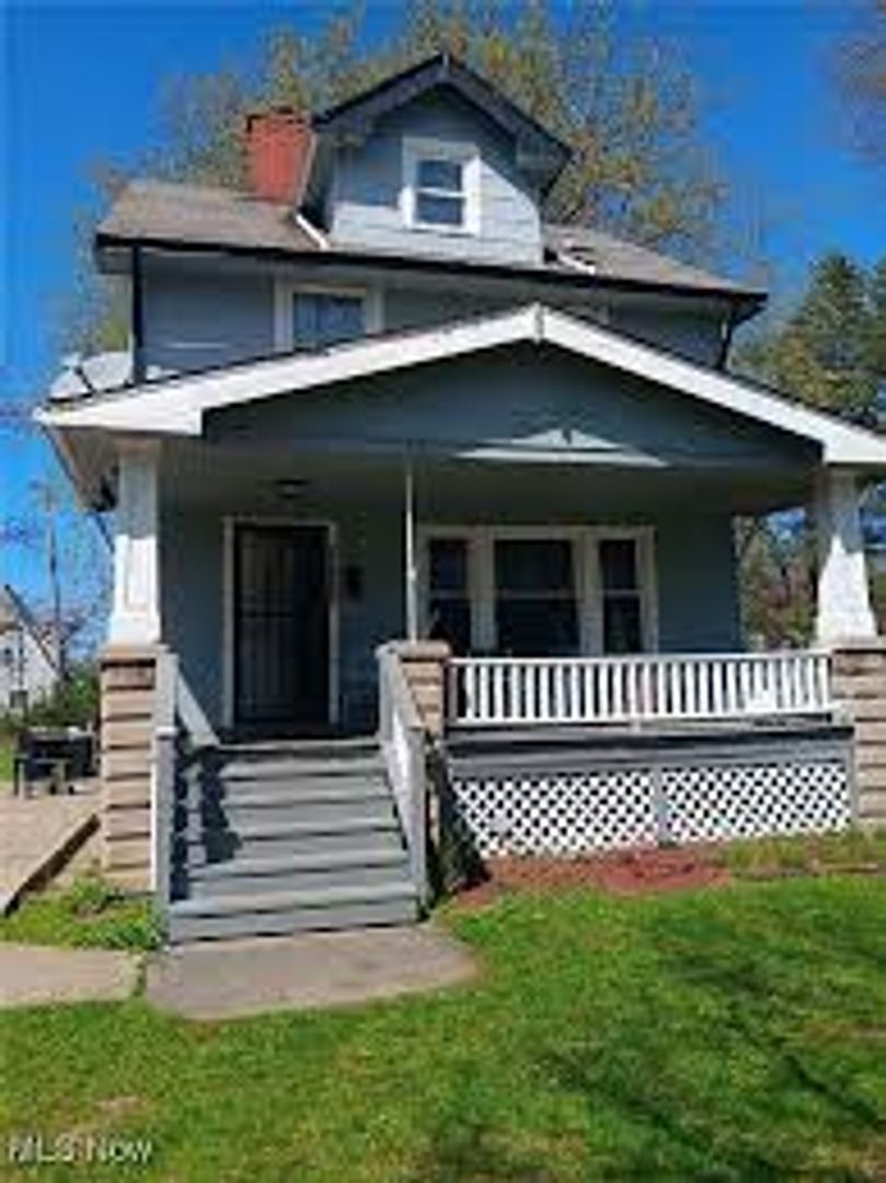 East Cleveland House: 14813 Alder Avenue