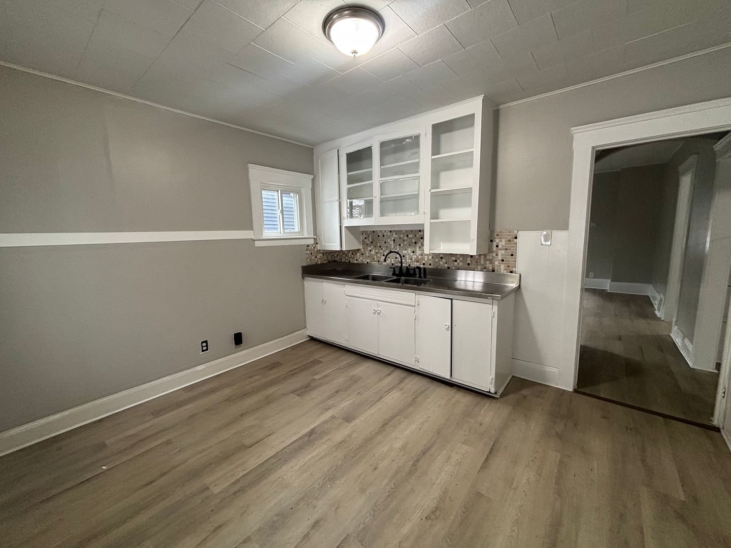 Cleveland Apartment: 3543 W. 50th Street