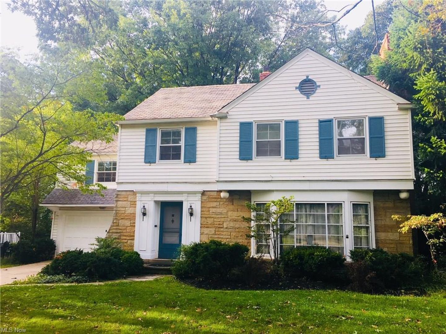 Cleveland Heights House: 3297 Chelsea Dr