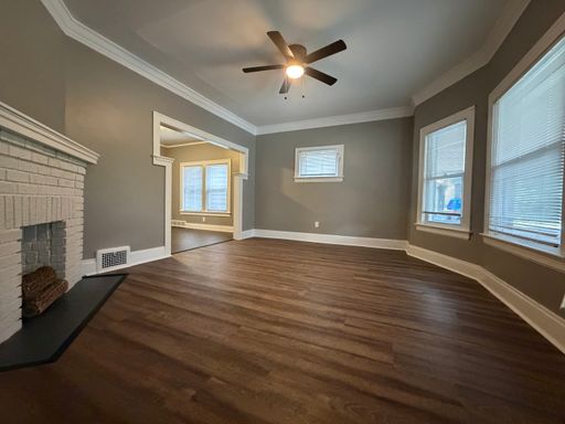 1st Floor Duplex - 2 Bed - 1 Bath – photo 1