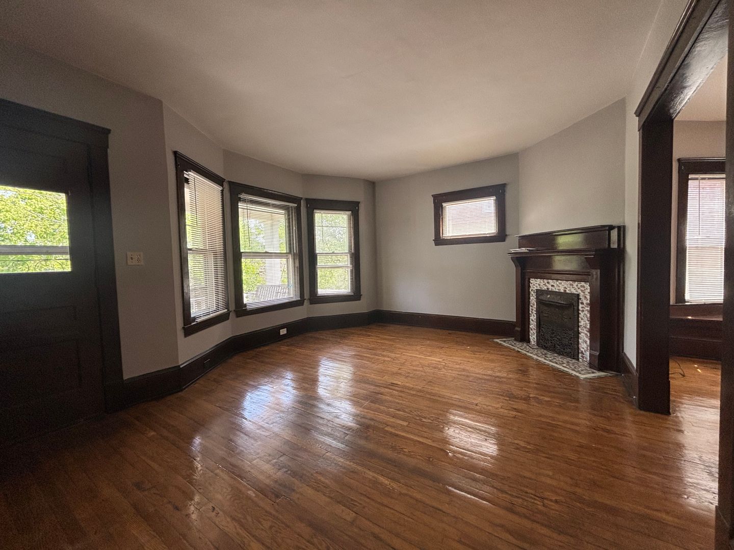 Cleveland Apartment: 1376 W. 91st Street