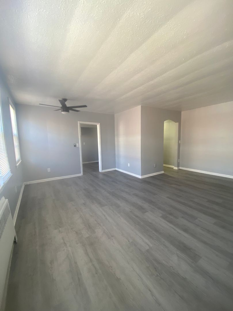 2860 Van Aken Blvd. 107, Cleveland, OH 441