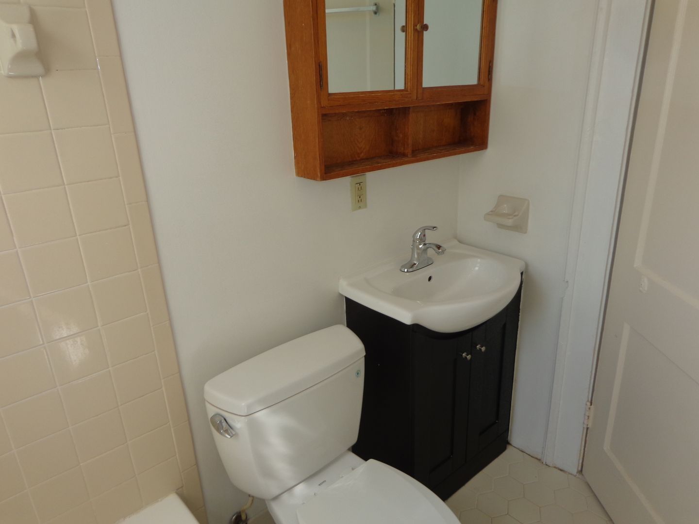 824 Brandon Avenue Apt 8, Norfolk, VA 23517