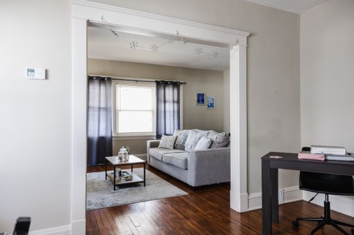 2 bedroom 1 bath Cleveland Heights Lower unit – photo 1