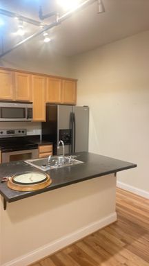 1 Bed 1 Bath Rental at 650 N. Lee Highway - Apt. 13, Lexington, VA – photo 1