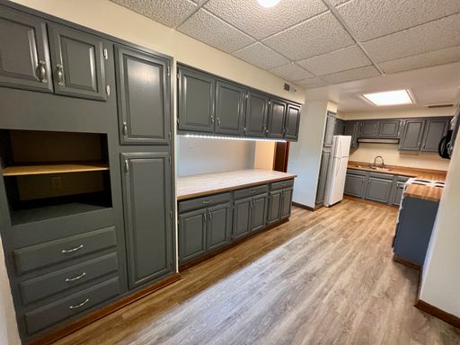 Waterfront Apartment!! All Utilities Included!! – photo 1