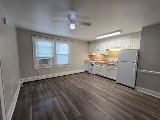 Available Now! 1 Bed,1 Bath, All Inclusive & Seconds From The Waterfront