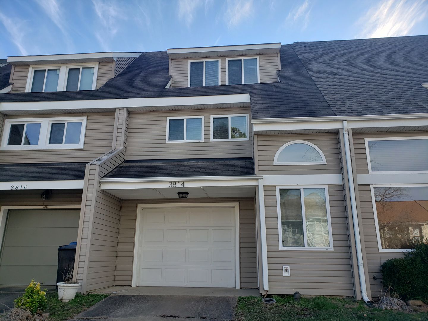 Virginia Beach House: 3814 Chimney Creek Drive