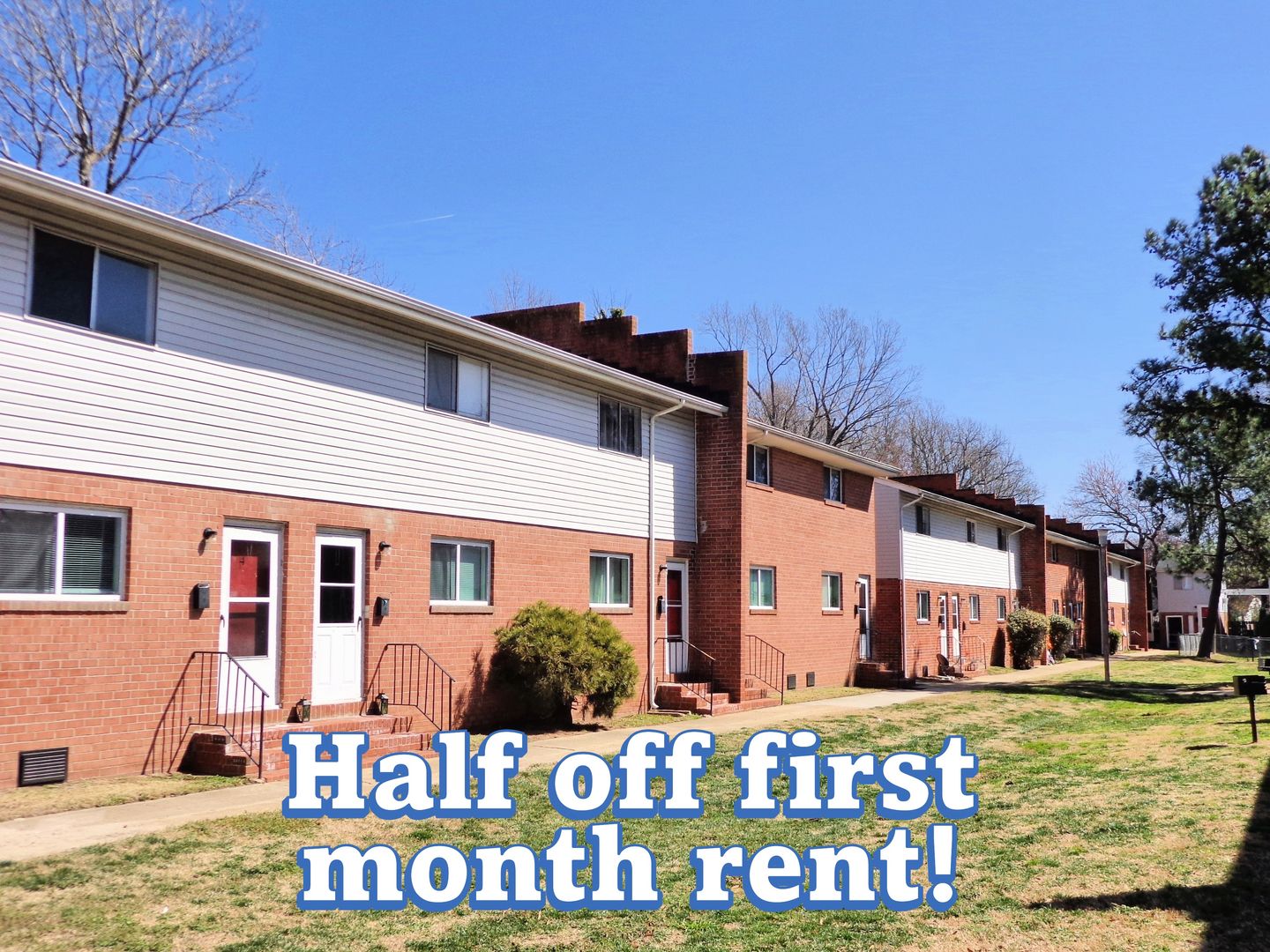 Hampton Apartment: 1625 W. Pembroke Avenue - Unit 3