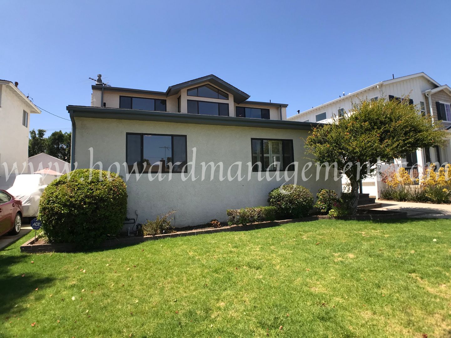 Los Angeles House: 12525 Brooklake St