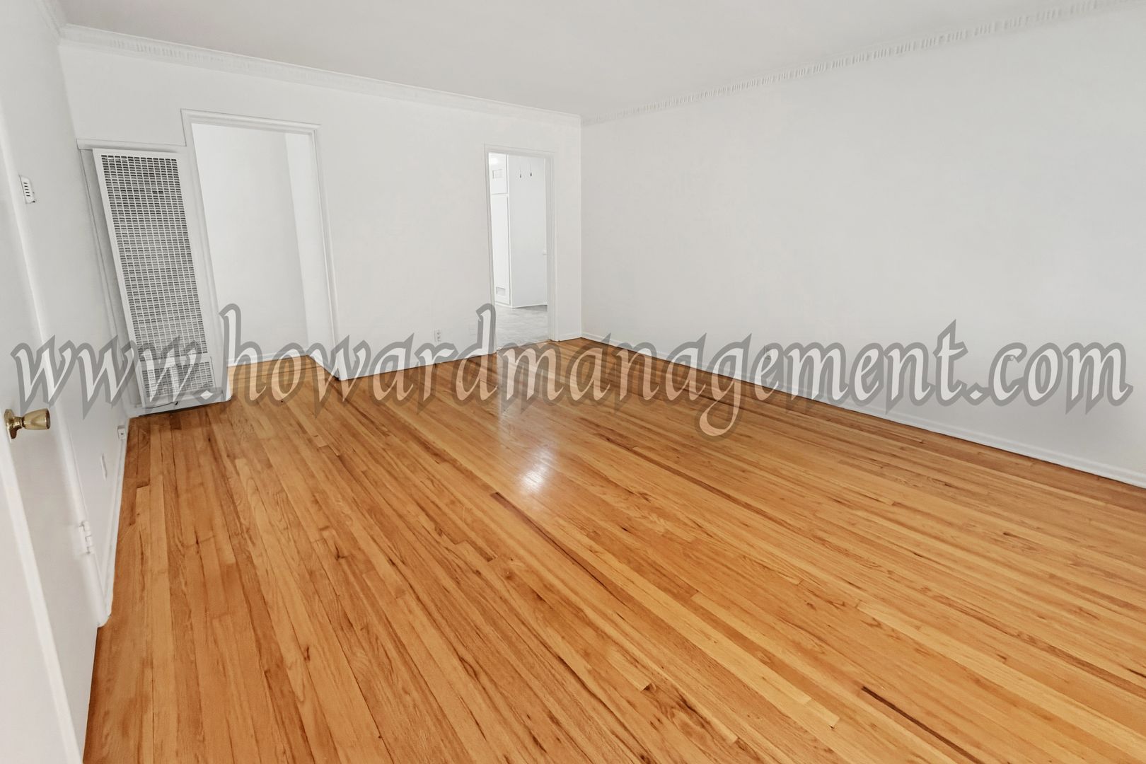 Los Angeles Apartment: 1048 S Corning Street