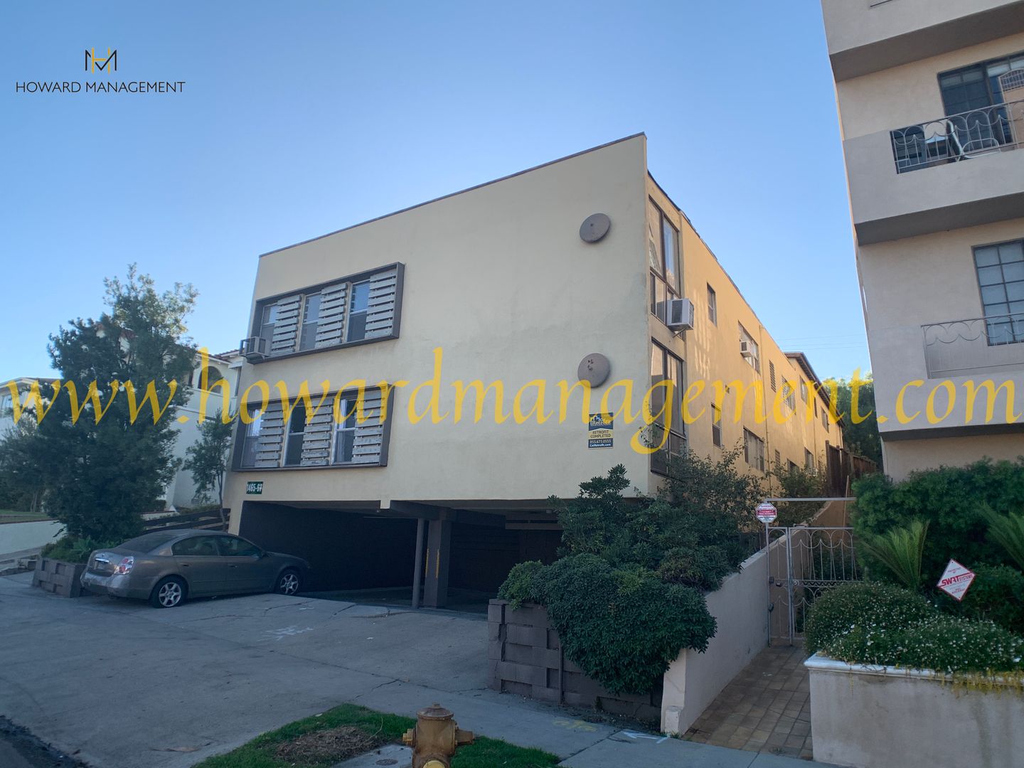Los Angeles Apartment: 1465 Reeves Street