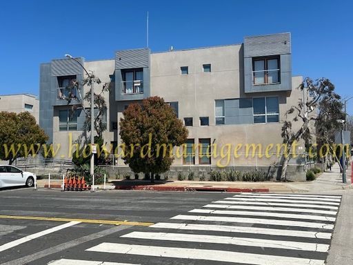 2 Bedroom, Low Income Unit In The Santa Monica Art Colony! Section 8 Welcomed. – photo 1