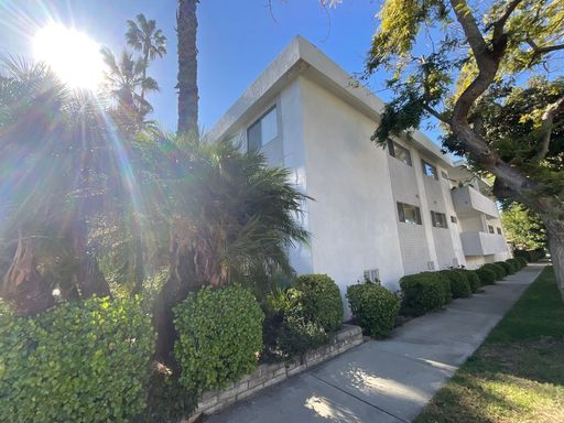 561 N Orlando Ave, Unit 2, West Hollywood, CA 90048