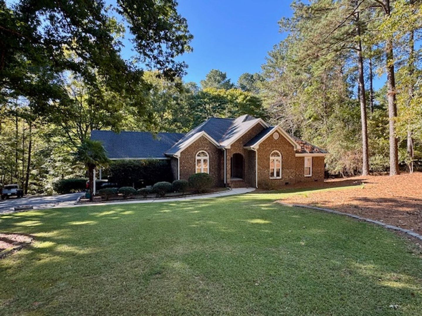 Clayton House: 2095 Woodberry Dr.