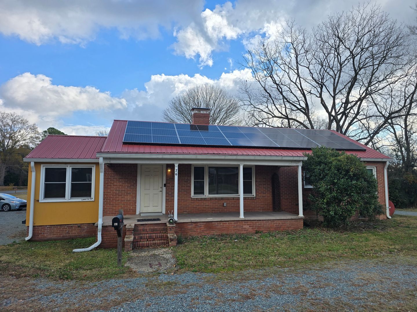 Pittsboro House: 76 NC-87