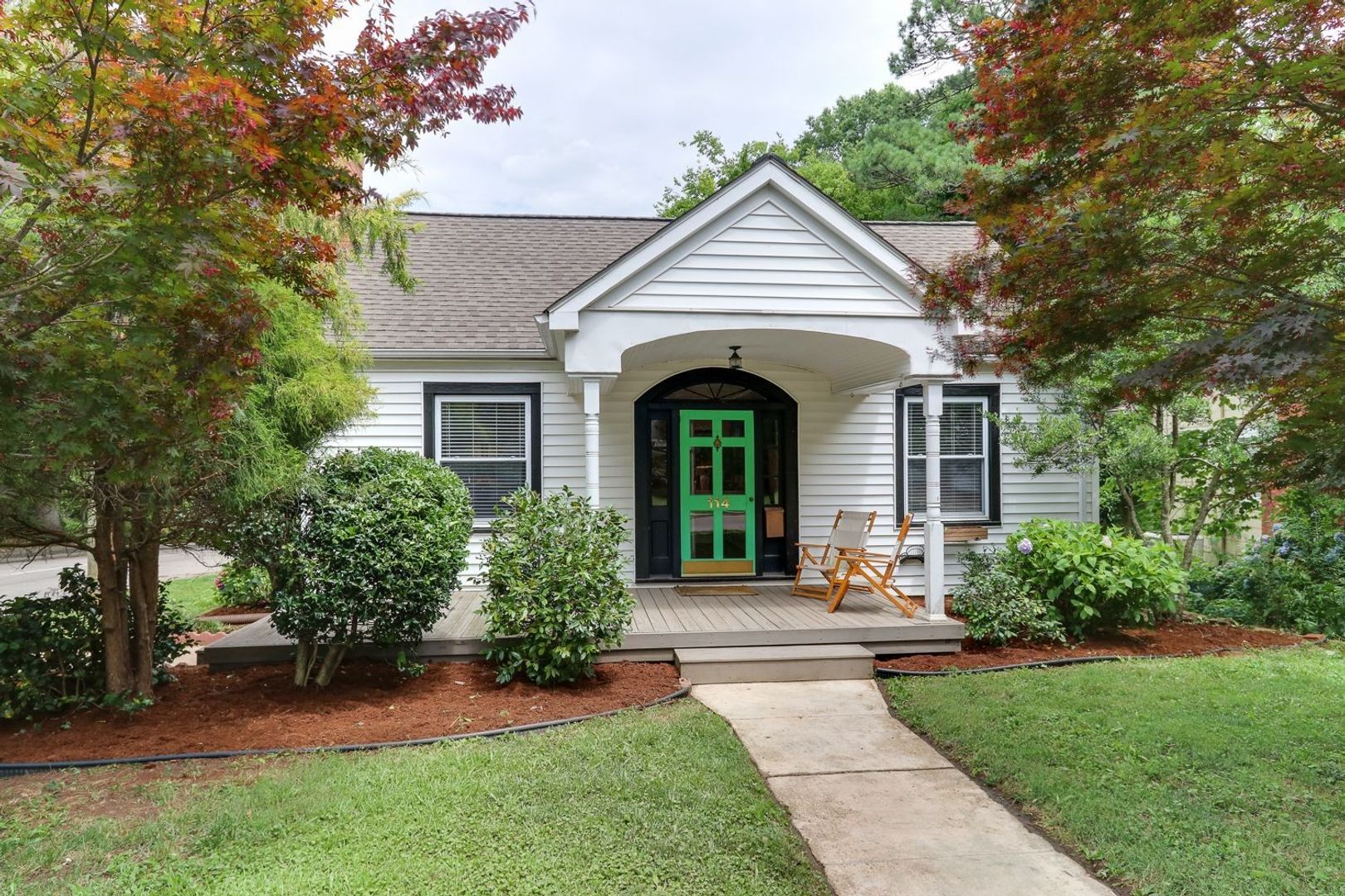 Raleigh House: 114 Dixie Trail