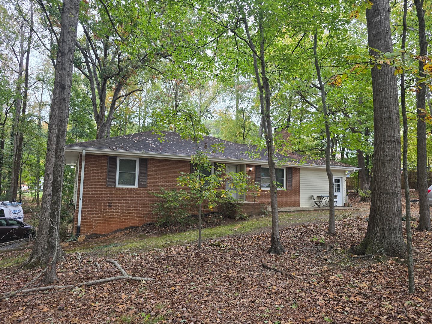 Raleigh House: 5900 Donnybrook Rd.