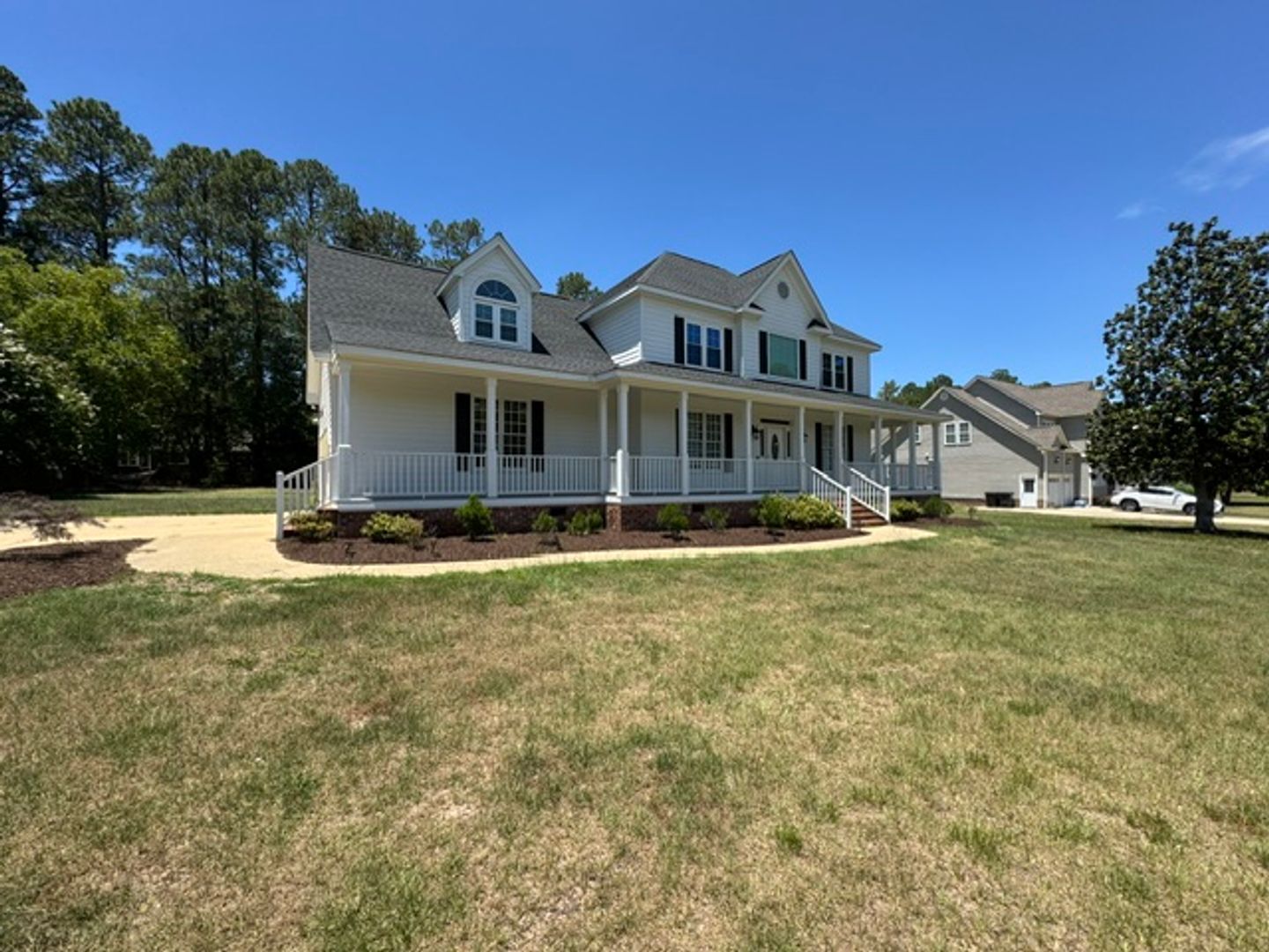 Angier House: 113 Ashton Ln