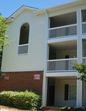 2nd floor 3-bedroom condo! – photo 1