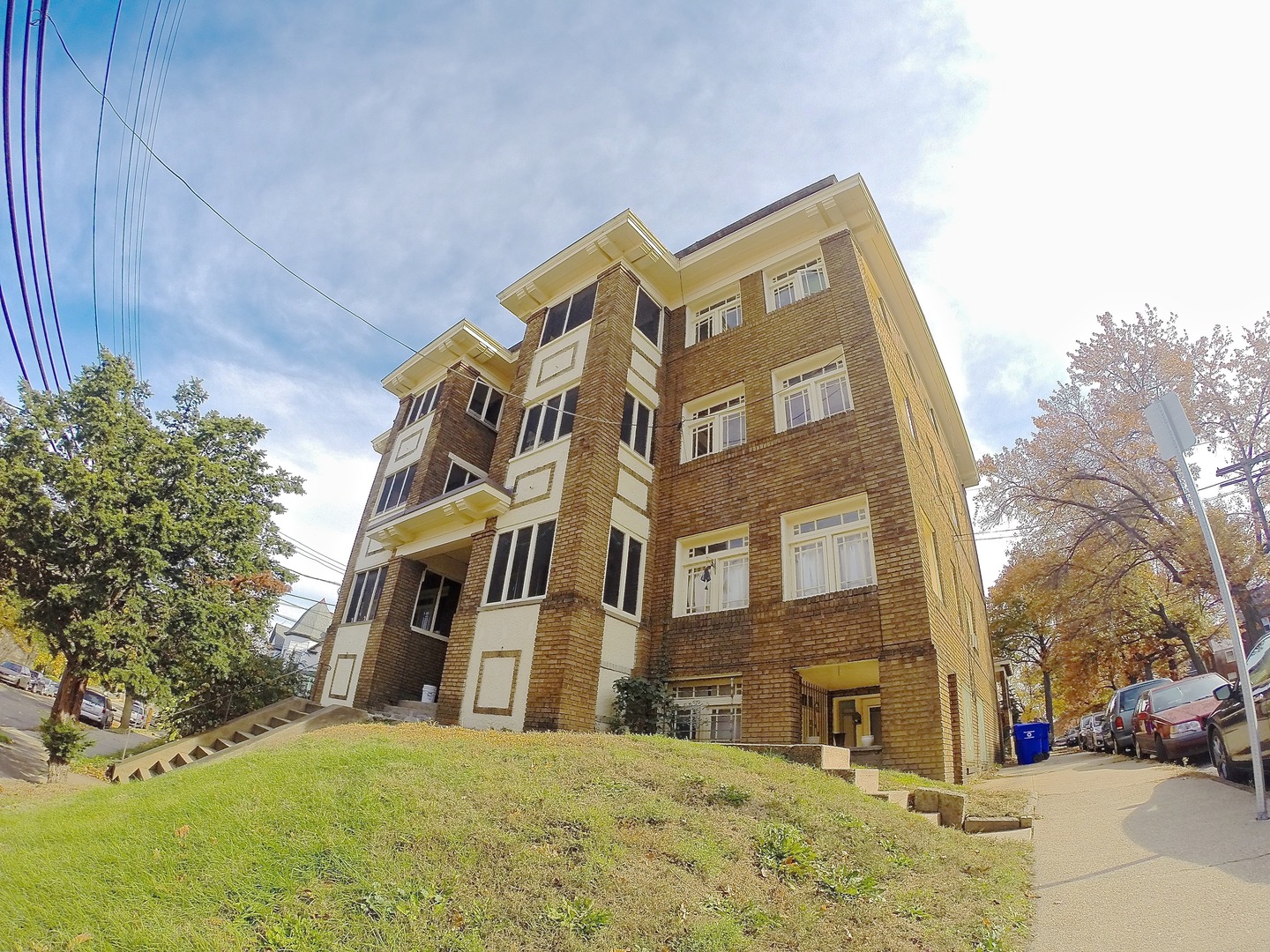 Pittsburgh Apartment: 120 N. Linden Ave.