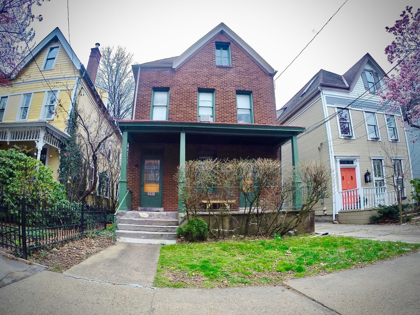 Pittsburgh Apartment: 5510 Howe St