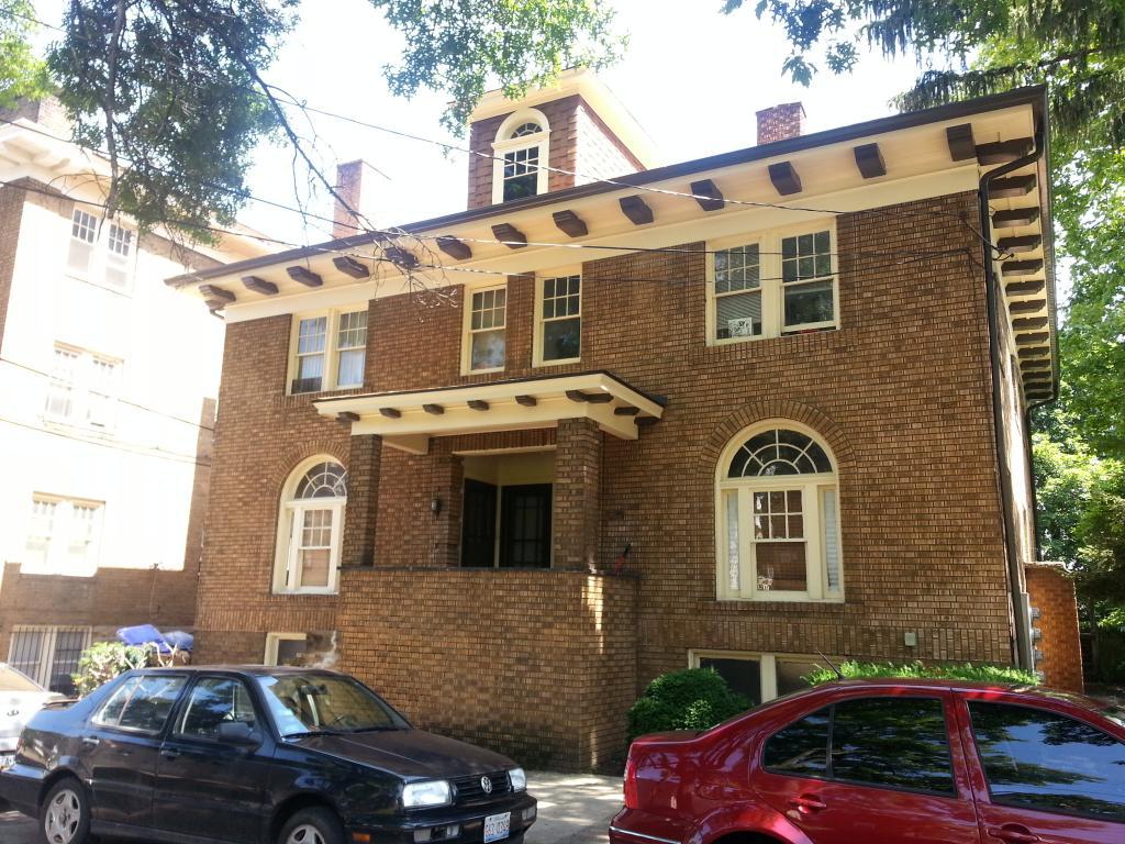 Pittsburgh Apartment: 120 N. Linden Ave.