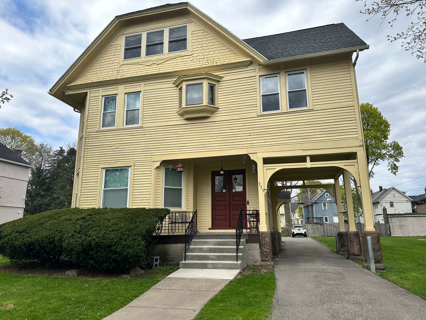 Rochester Apartment: 333 Oxford St