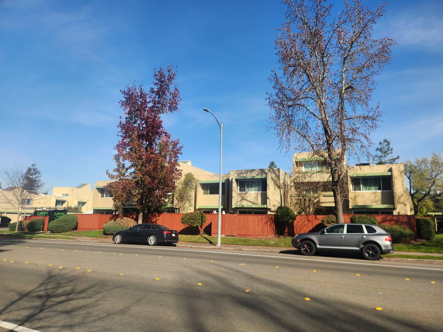 Santa Rosa Townhome: 2970 Yulupa Ave