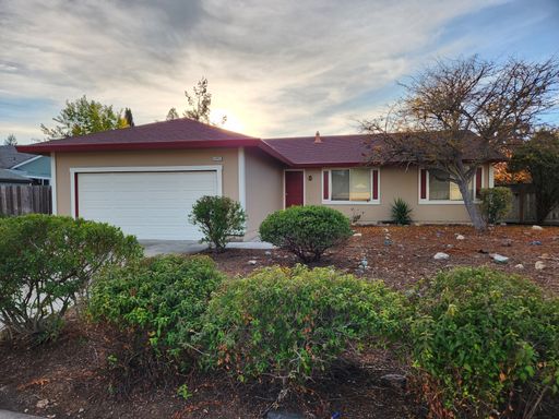 5345 Eagan Ct., Rohnert Park, CA 94928
