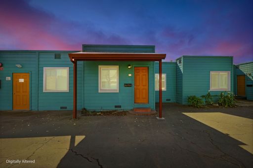 Listing photo thumbnail