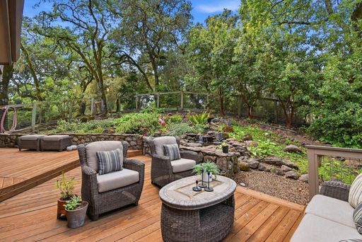4730 Woodcliff Court, Santa Rosa, CA 95405