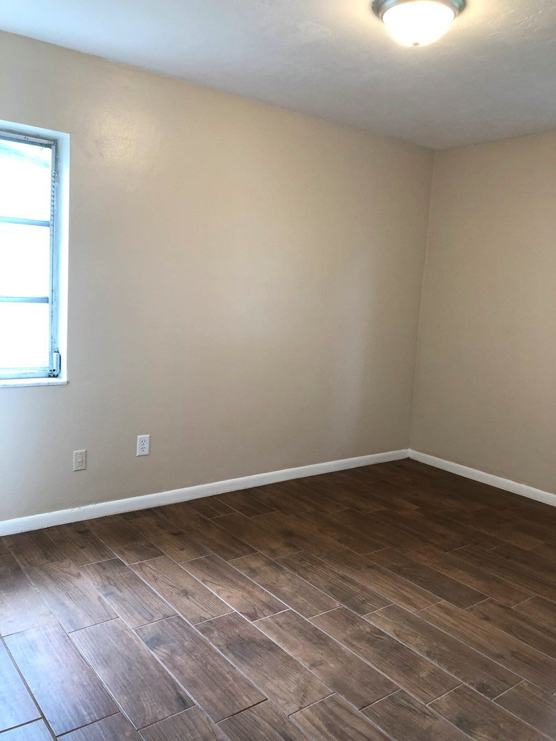 2454 Austin Ave, Deltona, FL 32738