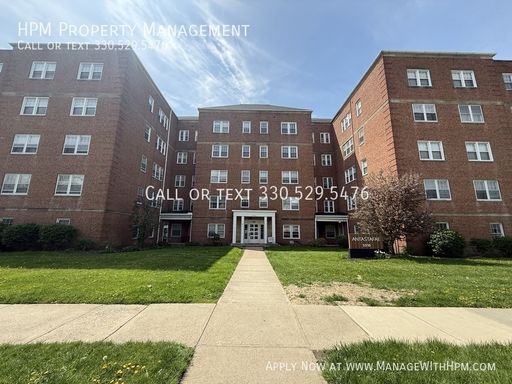 Spacious Living in the Heart of Shaker Heights - MT 409 – photo 1